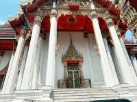  泰國曼谷著名寺廟景點：拉嘉布拉那寺ราชบุรณราชวรวิหาร (วัดเลียบ)，適合拍照打卡觀光旅遊！