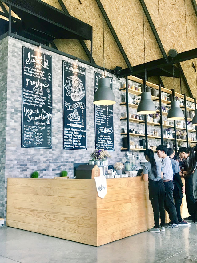 The Village Farm To Café คาเฟ่สายธรรมชาติ