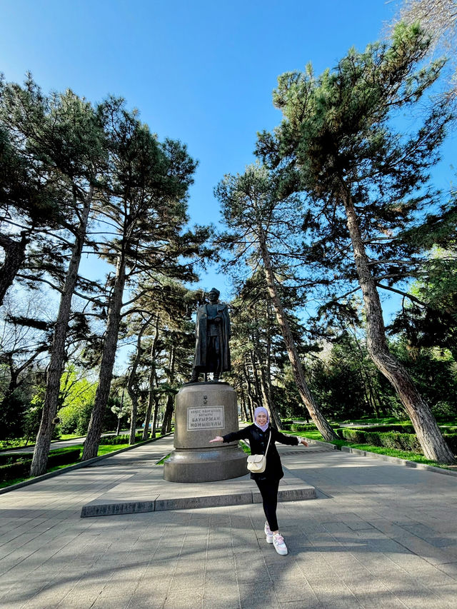 Walk Around Almaty City, Kazasthan🥰