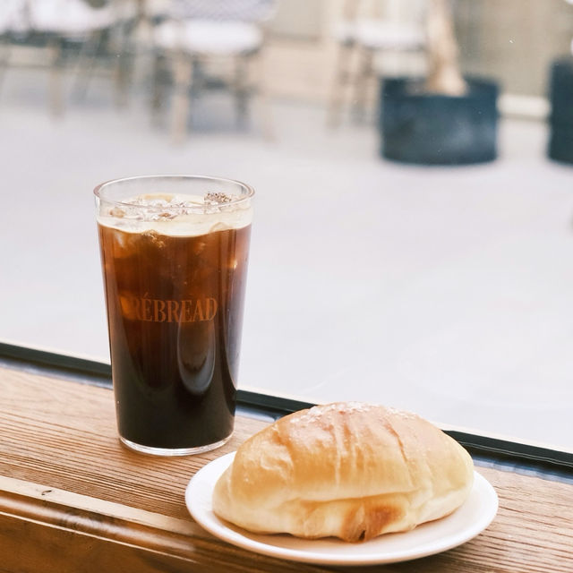 🥖🥪성수 서울숲 신상 카페 디타워 레브레드