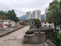 保存完整的東涌炮台遺址