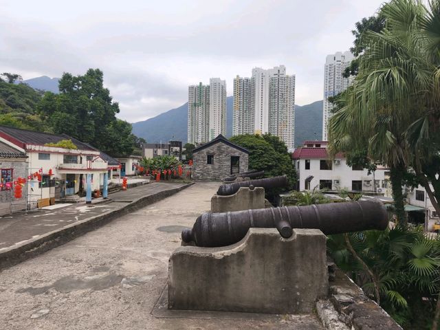 保存完整的東涌炮台遺址