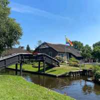 Giethoorn Village
