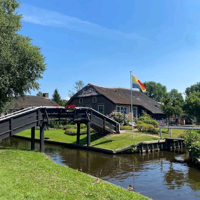 Giethoorn Village