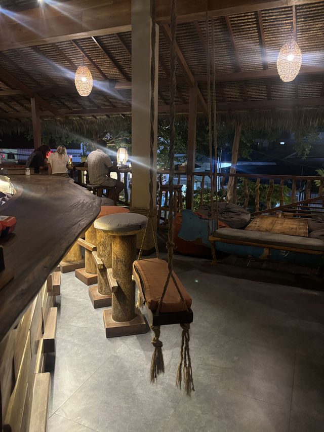 Cocktails in the Treetops – A Night at Treehouse Restaurant & Bar 🌿🍸
