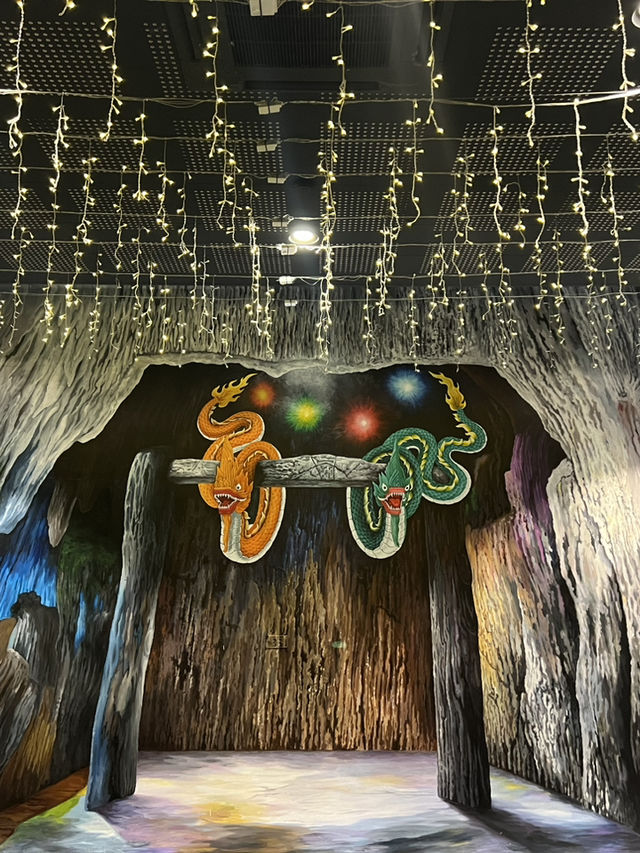 ไลท์ติ้ง อาร์ต มิวเซี่ยม : Lighting Art Museum