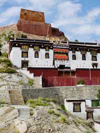 Palkhor Monastery and Kumbum Stupa: Tibet's Architectural Marvels