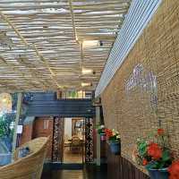淡水河畔賞暮色及景觀餐廳用美食