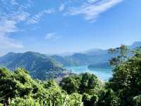 買菜、逛市場還可以順撿一顆小百岳的石門山