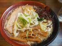 【見た目も味もパンチ効いてる！麺屋・中山商店でガッツリラーメン体験】