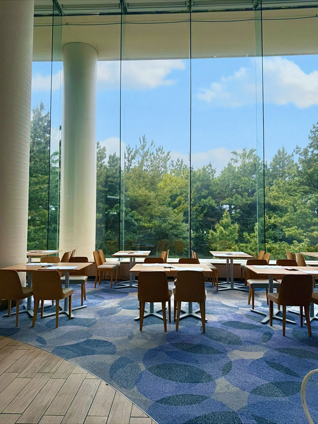 Spring Lunch Buffet at Hilton Tokyo Bay