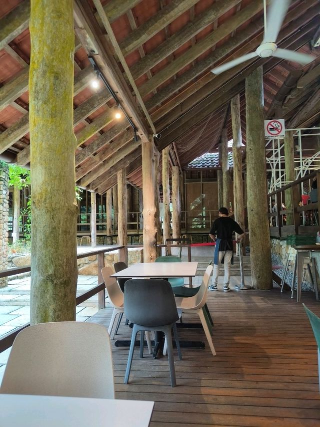 Nature Meets Café Vibes at Pineyard Genting