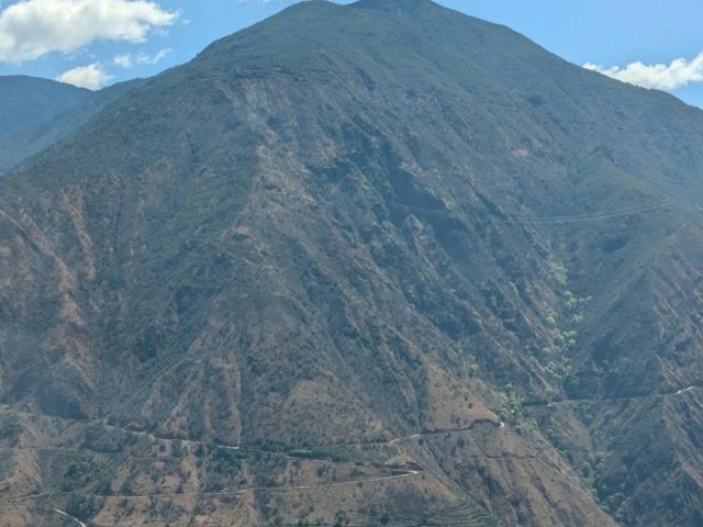 Even the bus ride from Lijiang to Lugu lake is eye-candy