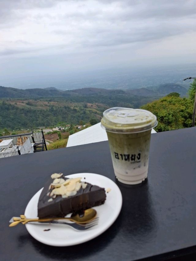 อาหยงคาเฟ่ @ ภูทับเบิก