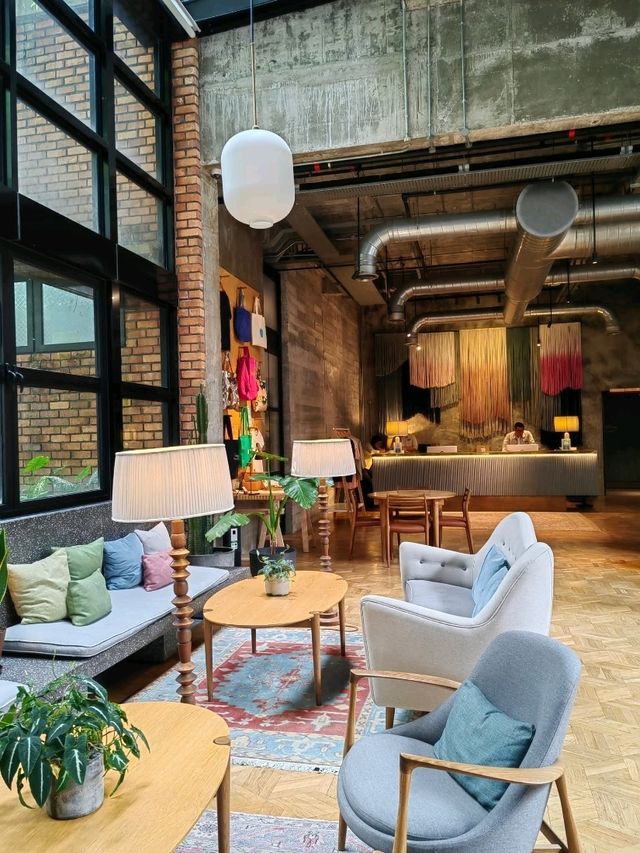 "KLoé Hotel: A Creative Sanctuary in the Heart of Kuala Lumpur"
