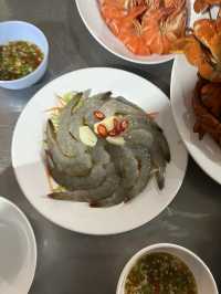 โฮมสเตย์จันทบุรี กินปู ดูเหยี่ยว Pet Friendly!