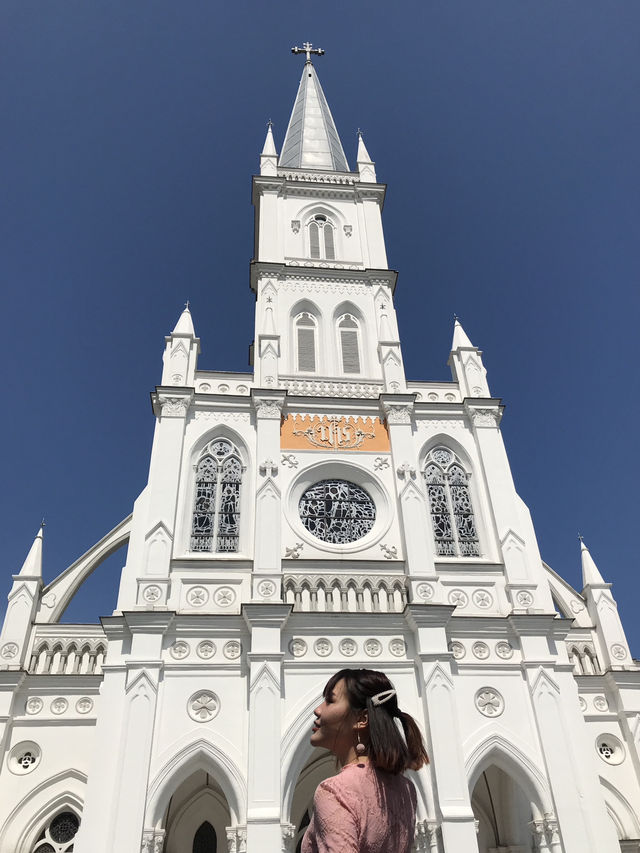 🇸🇬 Stunning and calm place at CHIJMES, Singapore