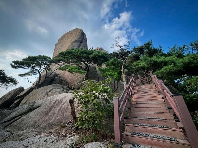 Suraksan, Rocks, Sweat, and Vibes Only