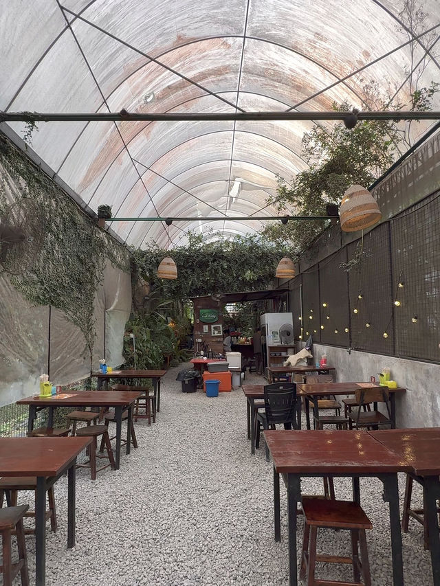 Spirited Away Atmosphere at this Greenhouse with Tasty Thai Food at Treasure Thai Horizon Hills
