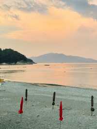 Manseongri Black Sand Beach: Yeosu's Unique Coastal Retreat