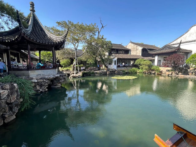  🏯 Suzhou’s Master of the Nets Garden (网师园) — A Hidden Gem of Jiangnan Elegance