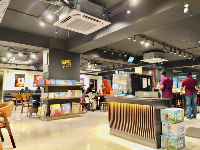 孟加拉｜平日也爆滿！Tabaq Coffee讓在地人每天都報到