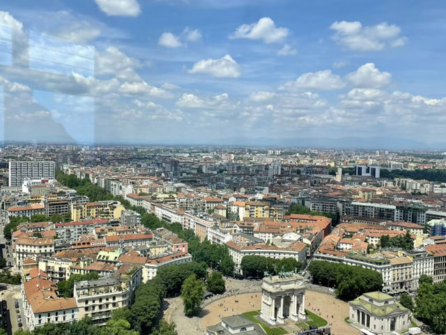 Falling in Love with Milan's Summer All Over Again! ☀️📸