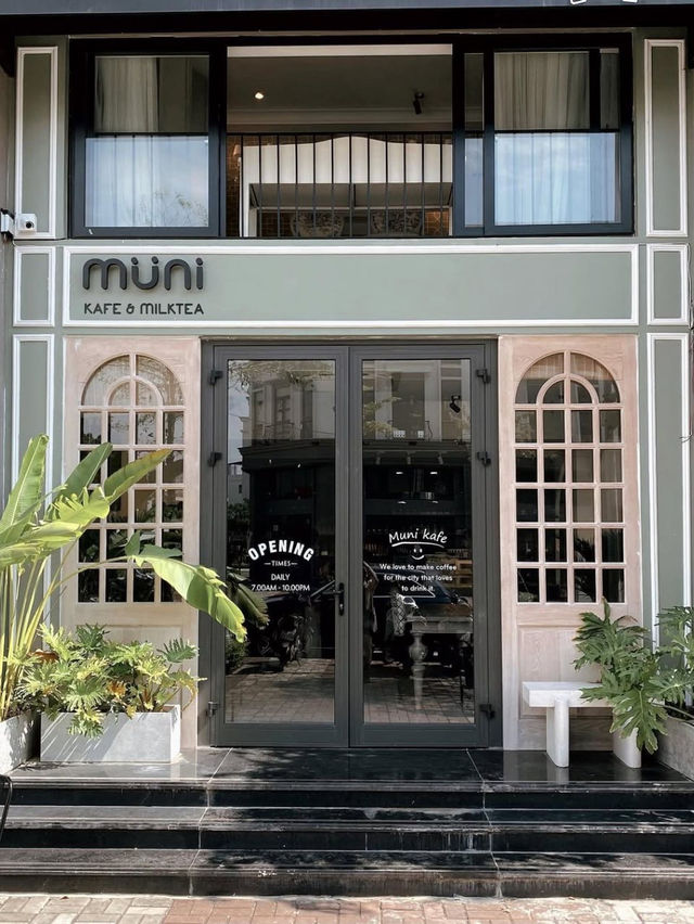 Muni Kafe & Milk Tea