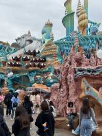 Tokyo DisneySea – โลกแฟนตาซีที่ผู้ใหญ่ก็หลงรัก 🎢🌊