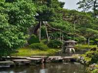 金澤｜兼六園名景〔徽軫燈籠〕
