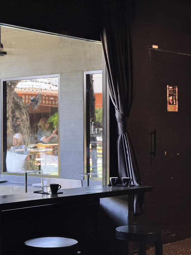  Mitte Coffee roastery