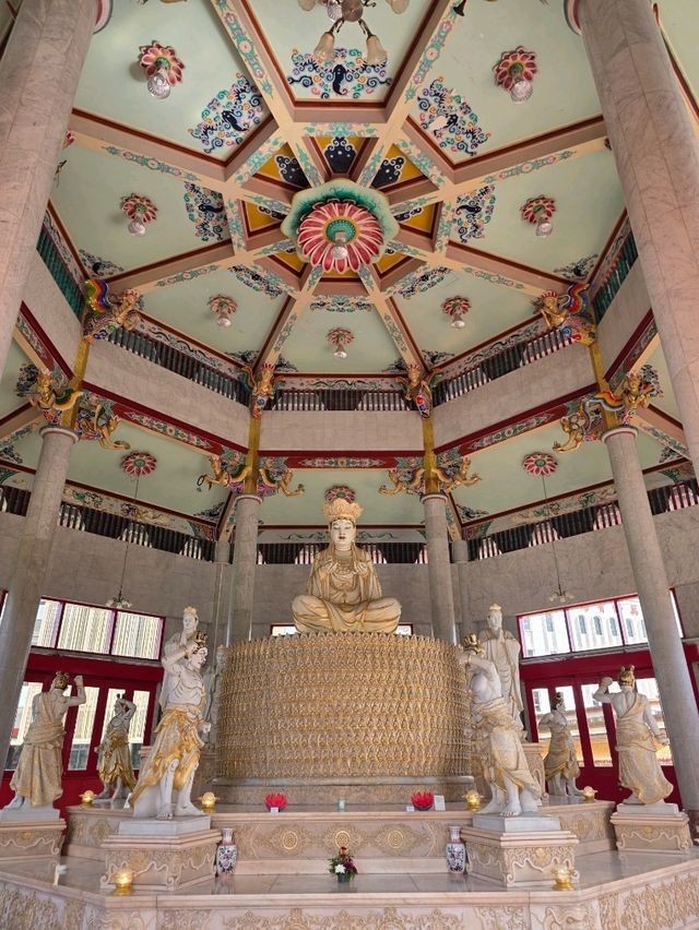 Eight Sides of Serenity : The Hall of Amrita Precepts