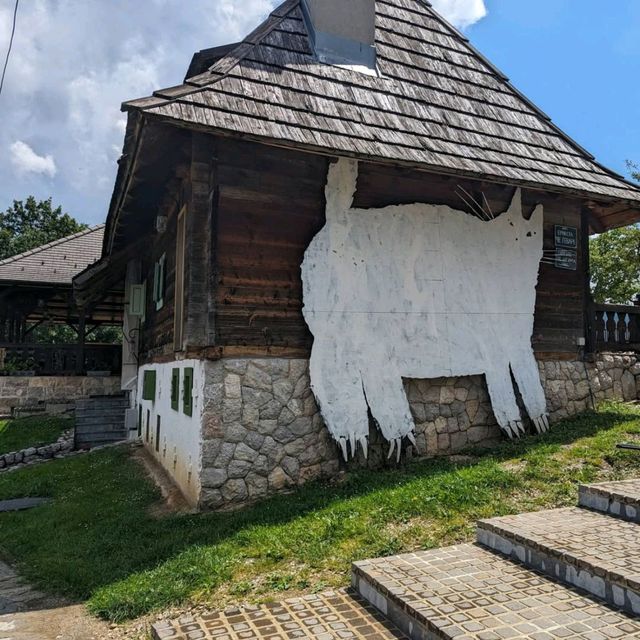 A Wooden Fairytale with Mountain Views 