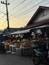 Fresh Fish & Local Life 🇮🇩🐟🌧️