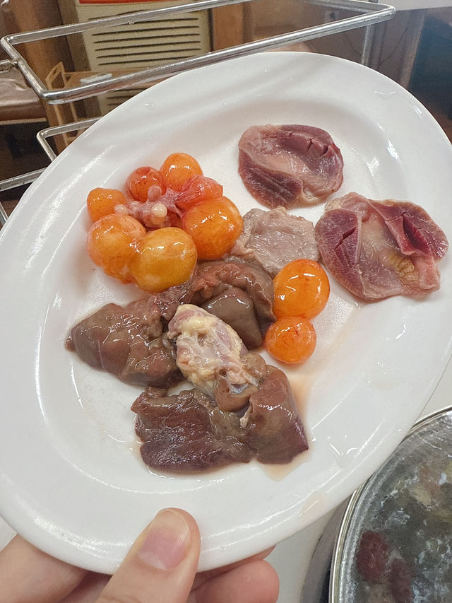 親民價吃脆皮雞煲 
