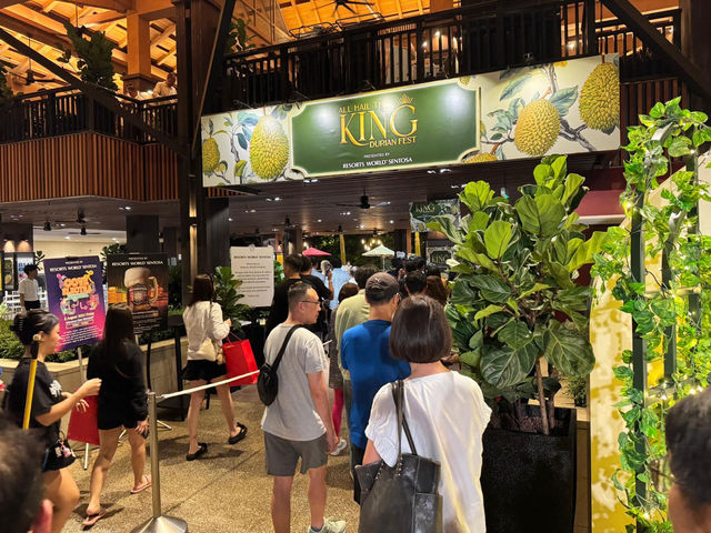 Durian Extravaganza at Resort World Sentosa!