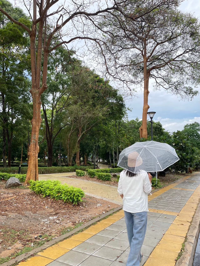 “เขาชีจรรย์: ศรัทธาศิลป์ สวนงาม บรรยากาศสงบ” ⛰️