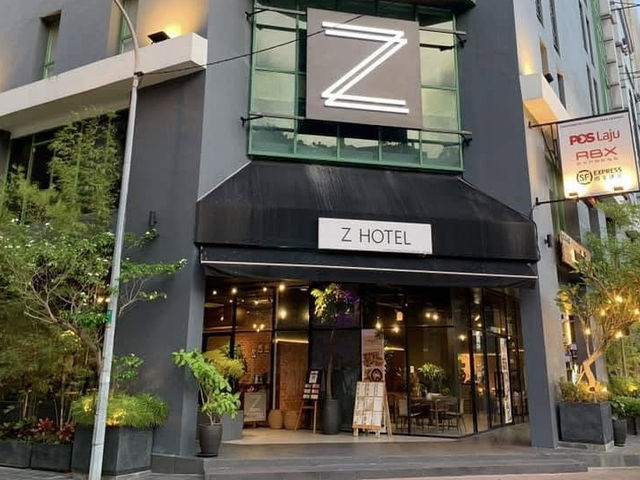 Z Hotel
