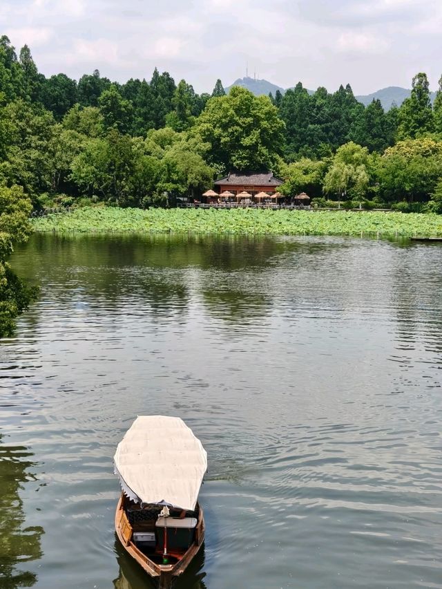 West Lake – The Living Scroll of Hangzhou