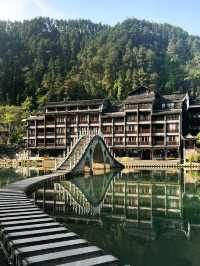 📍Xiangxi · Fenghuang Ancient Town 🌧️ A Rainy Day’s Romance in a Riverside Town