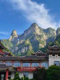 The Doorway to Heaven: Explore Tianmen Mountain’s Secret