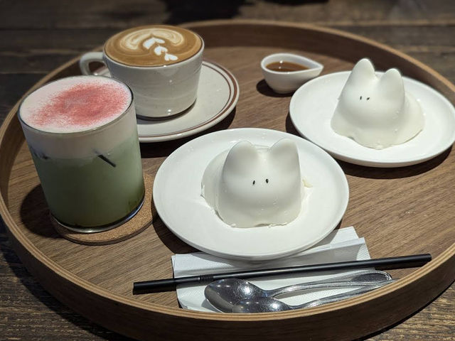 おしゃれカフェ🤍【Cafe+82】