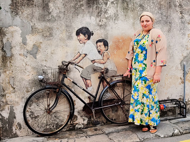 George Town – A Colorful Walk Through Street Art 🎨🖼