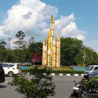 Pontianak Unveiled: Iconic Sights and Delicious Bites