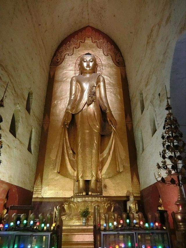 【ミャンマー🇲🇲バガン】東西南北4体の黄金仏像アーナンダ寺院