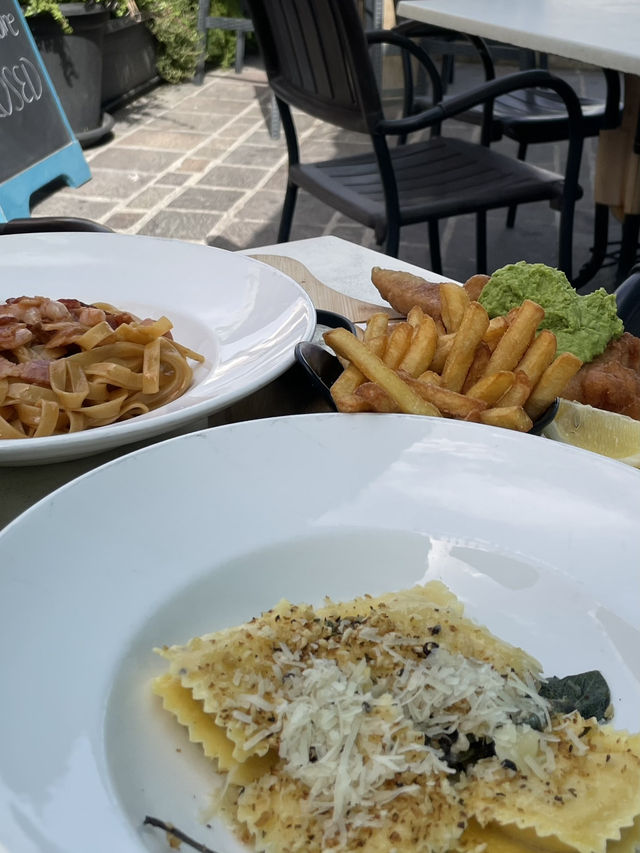 🐟 일요일 아침, 마르사실로크에서 만난 생생한 풍경 🌊