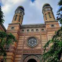✨ A Soul-Stirring Solo Journey: The Grand Synagogue of Budapest 🕍