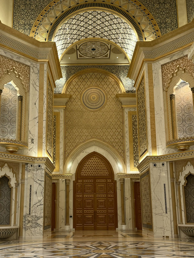 화려함의 끝판왕 ✨ 아부다비 당일치기 화려함의 끝판왕 ✨ 아부다비 당일치기