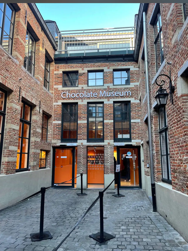 【甘い誘惑の世界🍫】チョコレート博物館(Choco-Story Brussels) 【甘い誘惑の世界🍫】チョコレート博物館(Choco-Story Brussels)