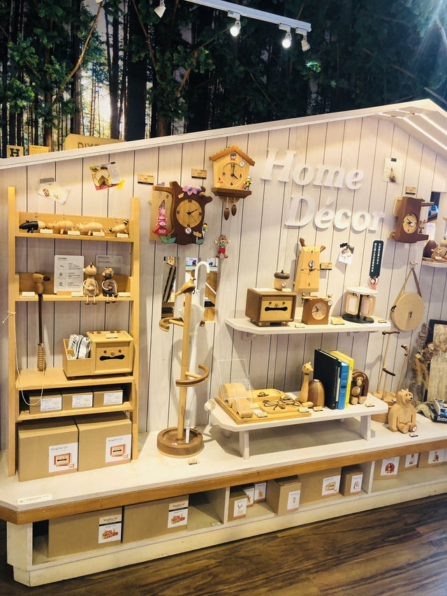 不一樣的精品店🐒🐥🐸🐯 不一樣的精品店🐒🐥🐸🐯